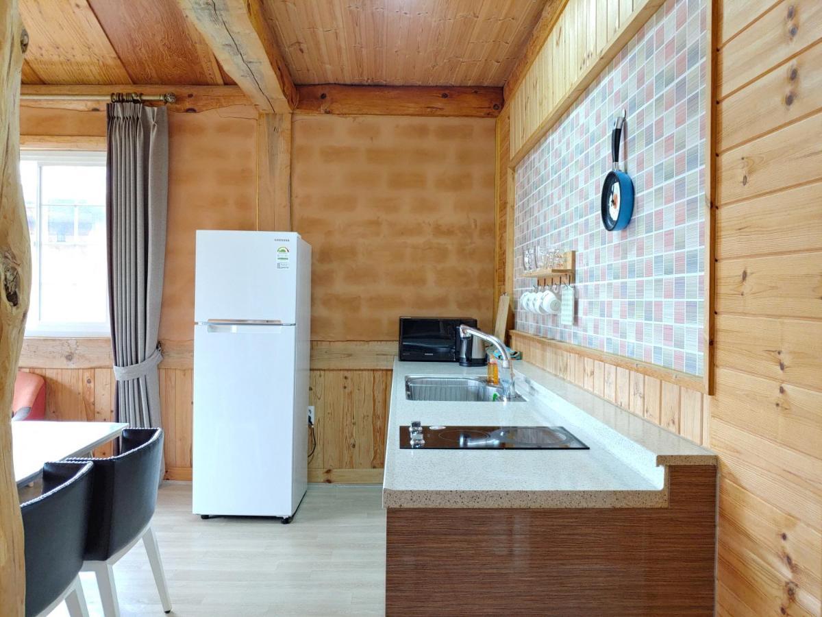 Geumok Log Pension Согвіпо Екстер'єр фото