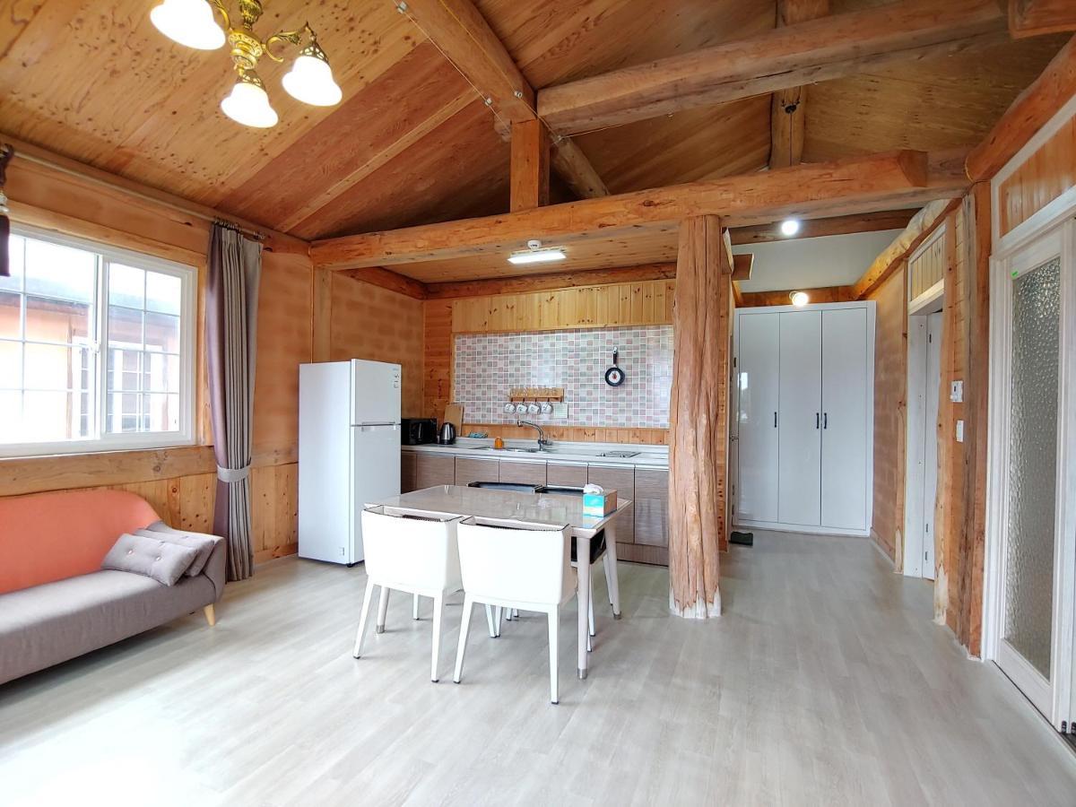 Geumok Log Pension Согвіпо Екстер'єр фото